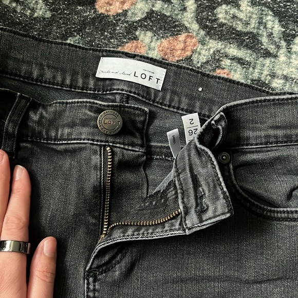 LOFT Petite Denim Leggings 26/2P - Picture 7 of 7